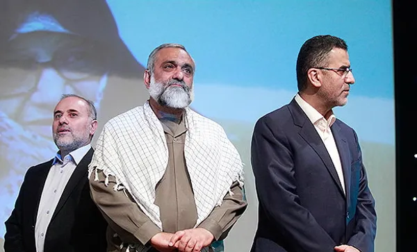 مراسم اختتامیه سومین جشنواره فیلم کوتاه بسیج شامگاه یکشنبه با حضور حجت الله ایوبی ، سردارمحمد رضا نقدی،جمال شورجه وجمعی از هنرمندان درفرهنگسرای اندیشه برگزارشد/MEHR
