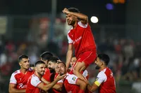 پرسپولیس با گلباران استقلال به صدر رسید/ شروع خوب تارتار پیش از محک جدی
