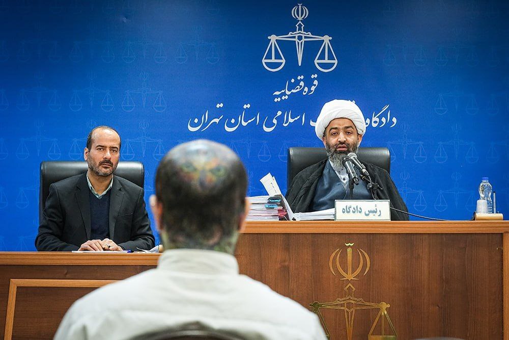 تابناک.
