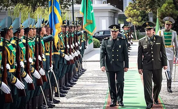 سفر وزیر دفاع و پشتیبانی نیروهای مسلح به ترکمنستان./MNA

