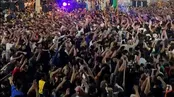 رقص گروهی در جشن عید فطر در بندر ماهشهر