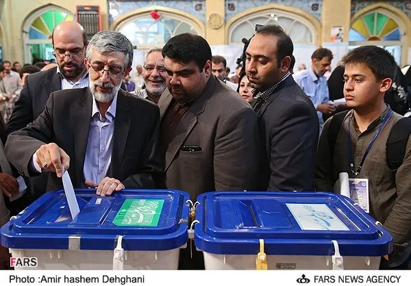 غلامعلی حداد عادل - مسجد لرزاده 