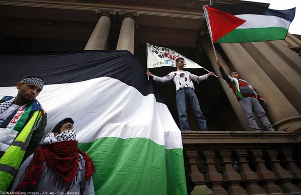 استرالیا / سیدنی - تظاهرات علیه کشتار غیر نظامیان در فلسطین توسط صهیونیستها