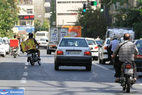 جولان در باند مخالف و سبقت غیر مجاز و تجاوز به حریم عبوری رانندگان خودروهای مقابل