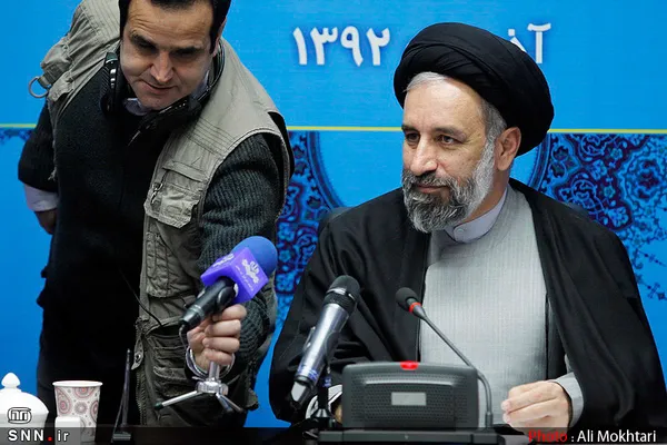 نشست خبری معاون فرهنگی و سیاسی نهاد نمایندگی مقام معظم رهبری در دانشگاه&zwnj;ها