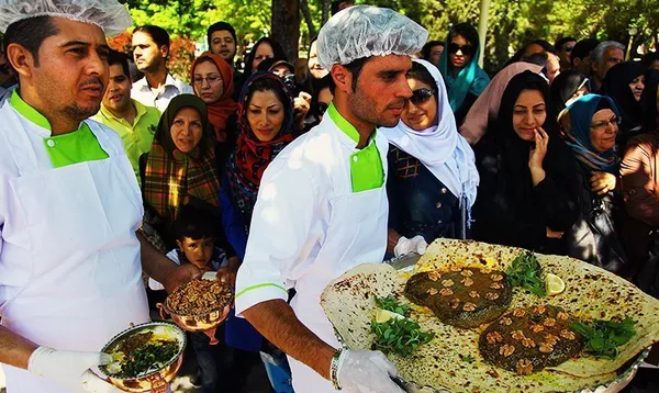 جشنواره پخت بریانی-اصفهان/TASNIM
