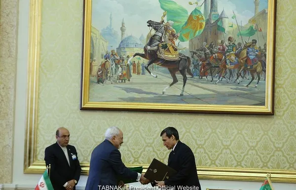 امضاءاسناد و یادداشت تفاهم همکاری میان ایران وترکمنستان