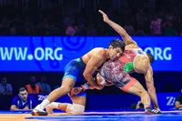 نمایش تو خالی بودن زاهید والنسیا از سوی کایل دِیک/ گربه سیاه نبود، دیوید تیلور بود!