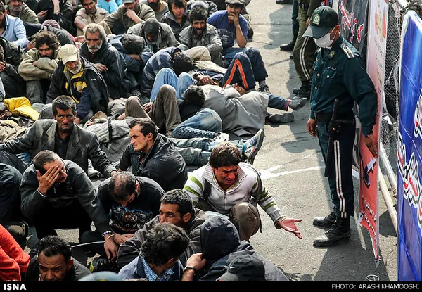 جمع&zwnj;آوری معتادان و خرده&zwnj;فروشان موادمخدر ـ میدان تجریش