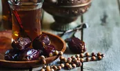 از نشستن بر سر سفره‌های افطار آسیا تا نوای انسان عالم قاسم اف