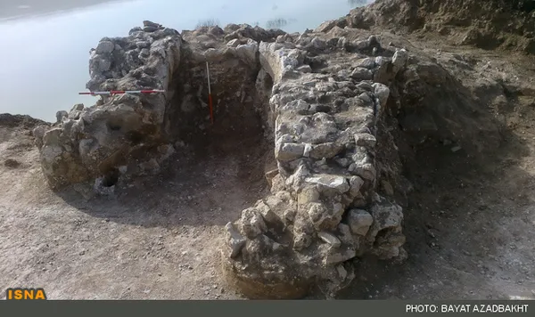 بقایای یک کوشک ساسانی در محوطه قلعه گوری کوهدشت