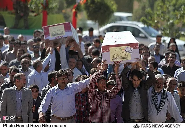 تشییع شهدای گمنام در شهرستان کوهپایه اصفهان
چهارشنبه 3 مهر
