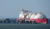 بازار جهانی گاز در منطقه پرریسک!/ ایران همچنان تماشاگر بازار LNG