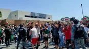 تشویق تیم فوتبال ایران برای بدرقه در مکزیک