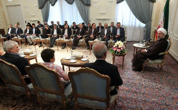 جمعی از وزرا ، معاونان و مقام های دولت به مناسبت عید سعید فطر روز سه شنبه با حجت الاسلام حسن روحانی رییس جمهوری دیدار کردند./President O.W

