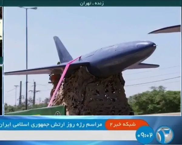 عبور پهپادهای هجومی کرار و آرش ۱ از مقابل جایگاه