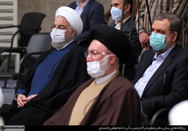 دیدار رهبری با اعضای کنفرانس وحدت