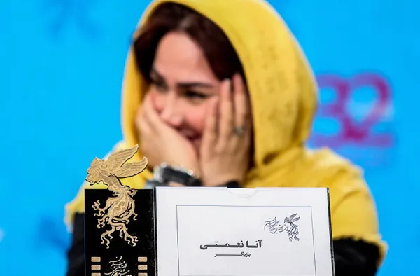 آنا نعمتی