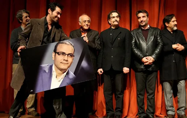 اکران خصوصی فیلم ساکن طبقه وسط به کارگردانی سید شهاب&zwnj;الدین حسینی عصر روز جمعه در فرهنگسرای نیاوران با حضور جمعی از هنرمندان برگزار شد./IRNA
