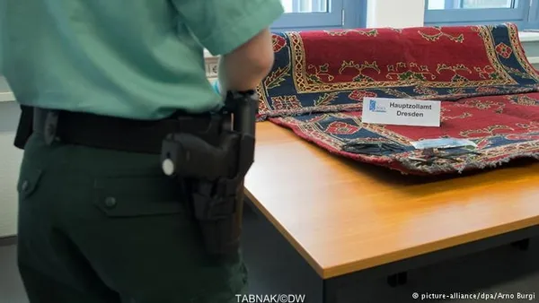 کشف ۴۵کیلو هروئین در محموله قالیچه&zwnj;های ایرانی در لایپزیگ