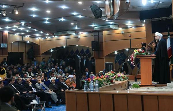 روحانی در نشست مشترک با نمایندگان اقوام و عشایر استان خوزستان/ایسنا
