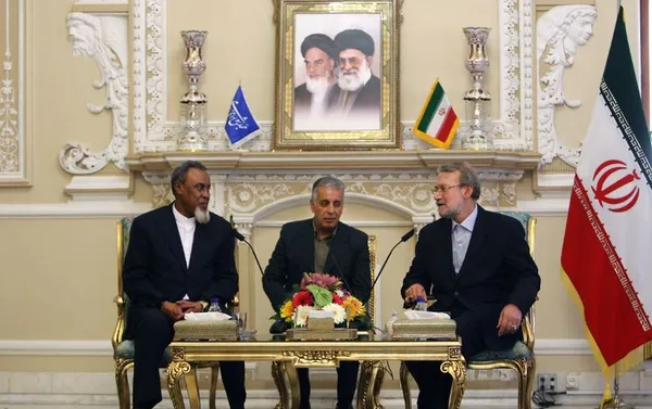 دیدار رئیس کمیسیون امنیت ملی مجلس کنیا با لاریجانی./IRNA
