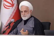 برخورد قاطع با افرادی که با دشمن همکاری کنند