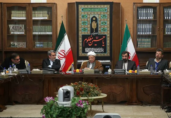 دیدار وزیر کشور، دبیر شورای عالی امنیت ملی و جمعی از استانداران با هاشمی رفسنجانی./TABNAK
