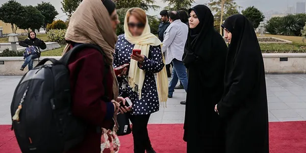 حضور گشت ارشاد در برج میلاد
