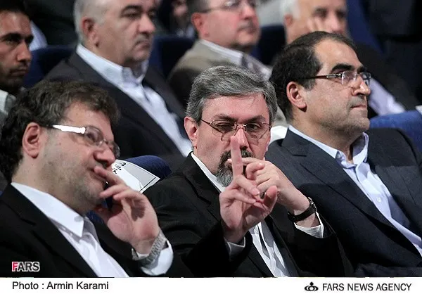 حسن قاضی زاده هاشمی،علی جعفریان،باقر لاریجانی در مراسم تودیع و معارفه رئیس دانشگاه علوم پزشکی تهران