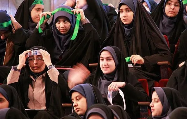 حاشیه کنگره ملی شهدای نوجوان./MOJ
