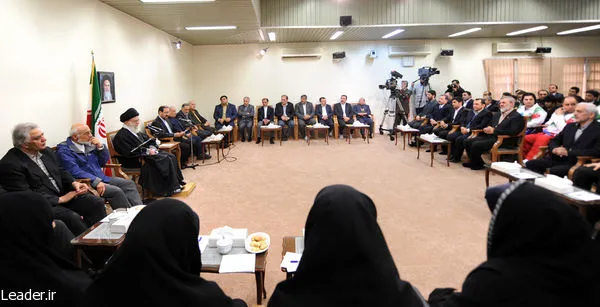 دیدار رهب انقلاب با جامعه ورزش