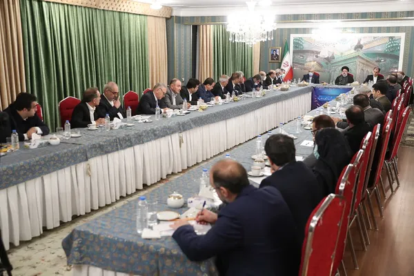 نشست بازرگانان مقیم ترکمنستان با دکتر رئیسی