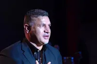 دایی: از بازنشستگی برانکو غافلگیر شدم/ ولیعهد کویت سراغم آمد/ پرسپولیس حقوق و مزایای من را قطع کرد