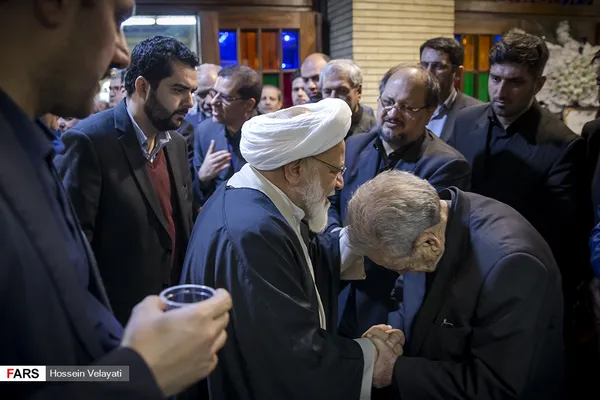 تابناک.