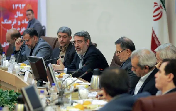 نشست استانداران سراسر کشور روز سه شنبه با حضور وزرای کشور ، امور اقتصادی و دارایی و رییس کل بانک مرکزی برگزار شد./سخنرانی عبدالرضا رحمانی فضلی وزیر کشور./IRNA
