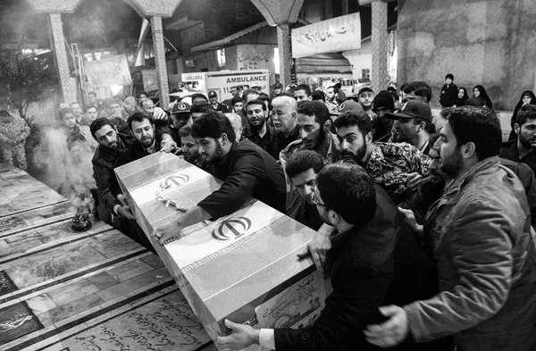 پیکر مطهر شهید محمد علی حسنجانی پس از گذشت سه دهه از شهادتش به خانه ی خود واقع در روستای شهرستان از توابع سنگر در استان گیلان بازگشت./MEHR
