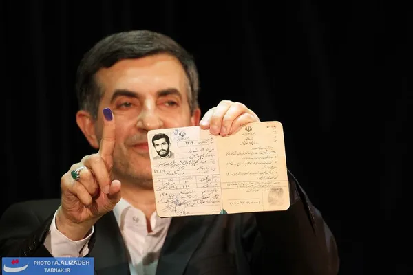مشایی - هاشمی