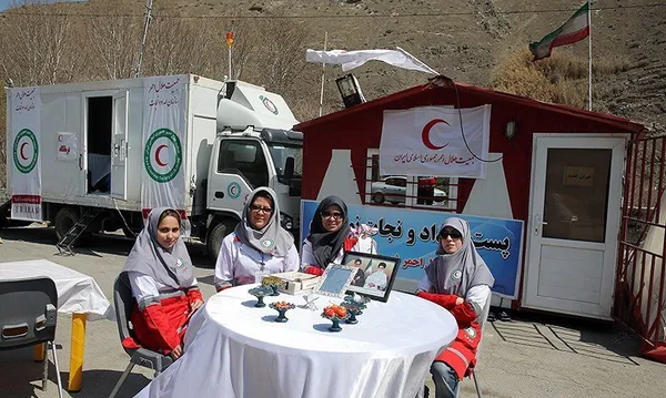 طرح نوروزی پایگاه های امداد و نجات هلال احمر در جاده چالوس/ تسنیم

