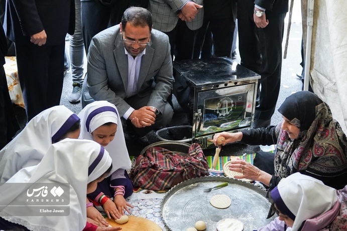 تابناک