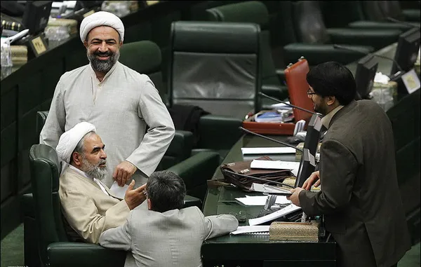 نشست علنی روز (یکشنبه ۲۴ فروردین ۱۳۹۳) مجلس شورای اسلامی به ریاست دکتر علی لاریجانی برگزار شد./ICANA
