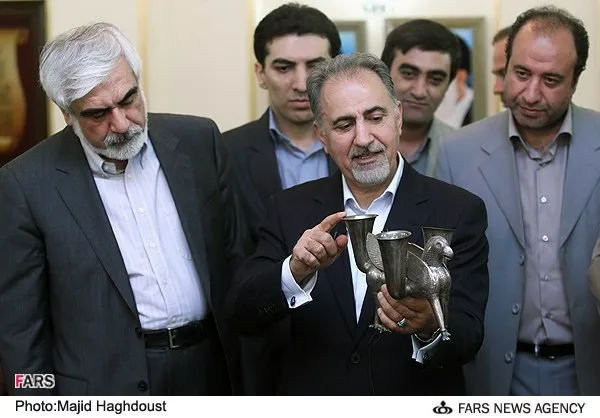 رونمایی از جام سیمین شیر دال با حضور محمد علی نجفی رئیس سازمان میراث فرهنگی در فرودگاه مهرآباد تهران
شنبه 6 مهر ماه
