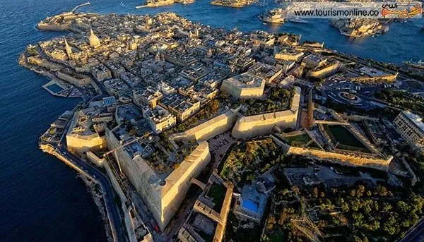 فرودگاه بین المللی مالت، لاکا