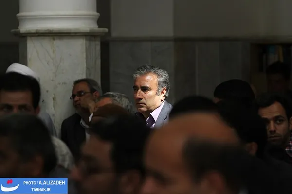 حضور دکتر محسن رضایی در مسجد جامع کاشمر (مصلای نماز جمعه شهر) و ایراد سخنرانی  و استقبال گرم مردم