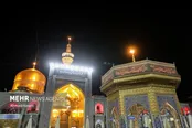 عکس: شکوه سوگوارانه حرم رضوی در شب اربعین حسینی