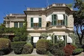 خانه وحشتناک و نفرین شده ستاره فوتبال!