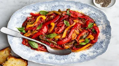 طرز تهیه پپروناتای ایتالیایی با فلفل دلمه‌ای