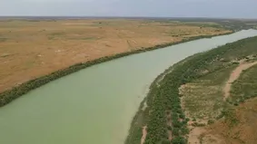 تالاب «حله» بوشهر پس از ۲۰ سال کامل پر شد + عکس