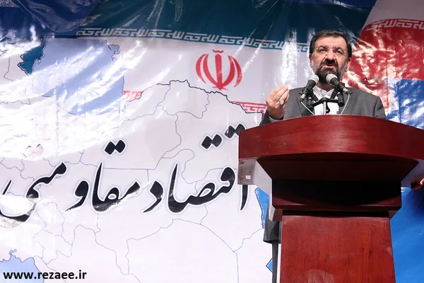 دبیر مجمع تشخیص مصلحت نظام در همایش &laquo;اقتصاد مقاومتی&raquo; در سمنان گفت: اگر اقتصاد ما یک اقتصاد قدرتمند بود، غربی&zwnj;ها قادر به تحریم&zwnj;مان نبودند.