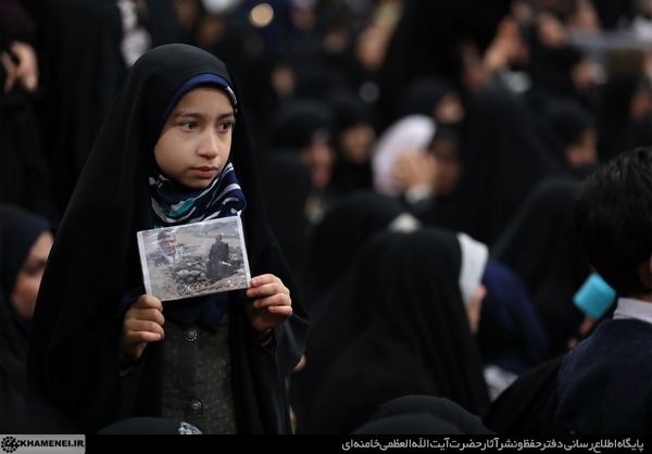 دیدار رهبری با خانواده شهدا